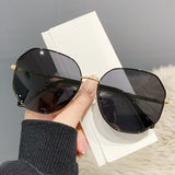 Hot Selling Women Sunglasses Hot Female HD