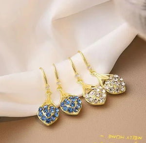 Fashionable Blue Crystal Flower Pendant Earrings for Women